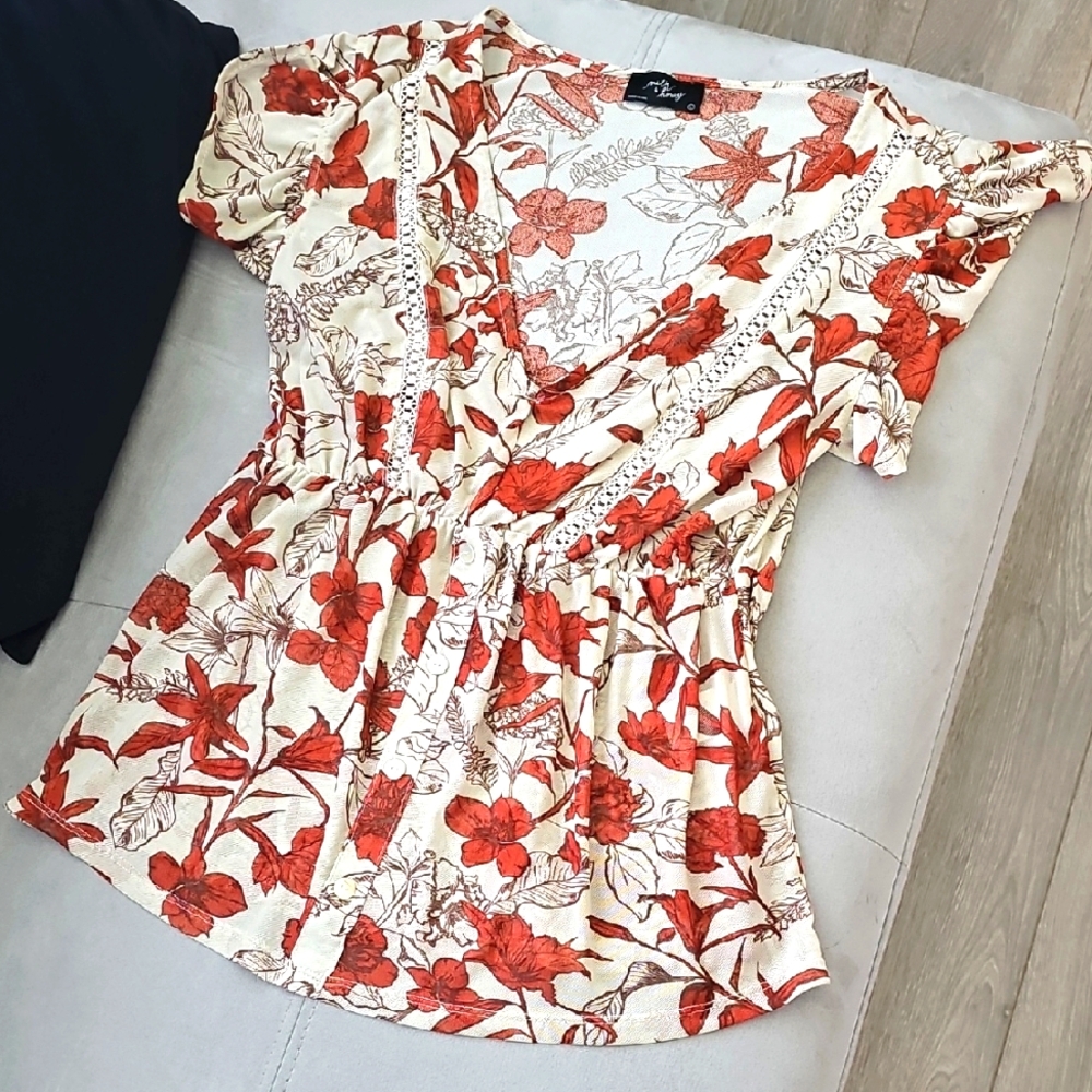 Milk & Honey Floral Ruffled Mesh Blouse